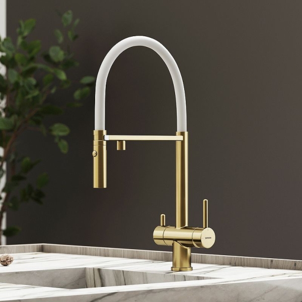 Смеситель для кухни SANCOS Imola с гибким изливом и подключ. фильтра SC4010BG золото брашированное