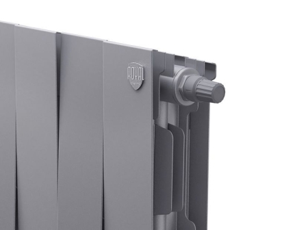 Радиатор ROYAL THERMO PianoForte 200 16С 128/28 НП серебристый матовый