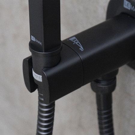 Гигиенический душ LEMARK Solo со смесителем LM7172BL черный матовый