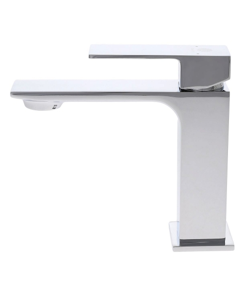 Набор для ванной комнаты ORANGE Lutz M04-311cr