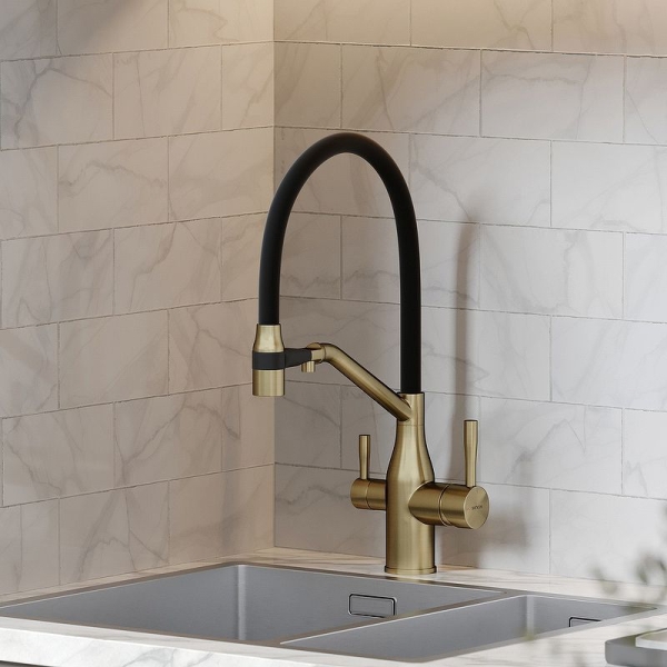 Смеситель для кухни SANCOS Orta с гибким изливом и подключ. фильтра SC4008BG золото брашированное