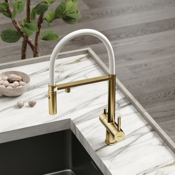 Смеситель для кухни SANCOS Imola с гибким изливом и подключ. фильтра SC4010BG золото брашированное