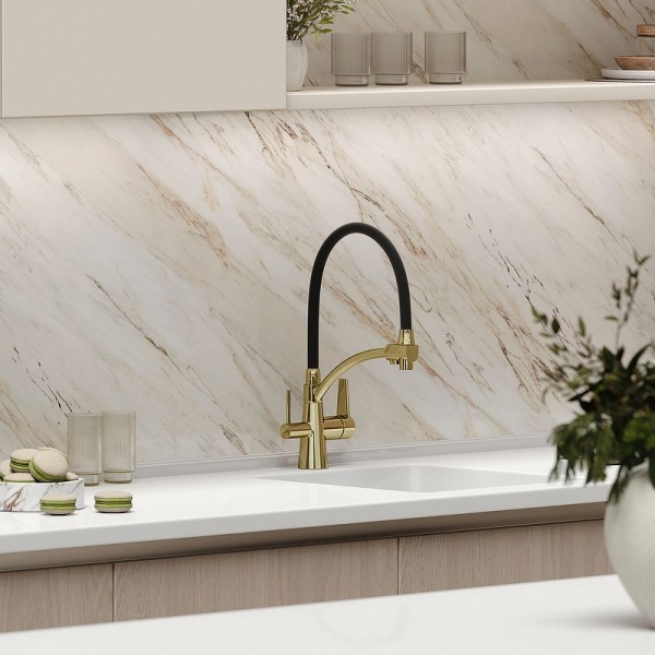 Смеситель для кухни SANCOS Eri с гибким изливом и подключ. фильтра SC4001ZG золото полированное