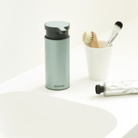 Диспенсер для жидкого мыла BRABANTIA 107467 мятный металлик