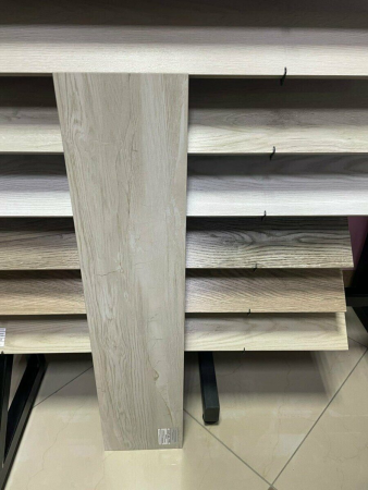 Wonderwood керамогранит серый матовый 20х90см Alma Ceramica GFA92WDW04R